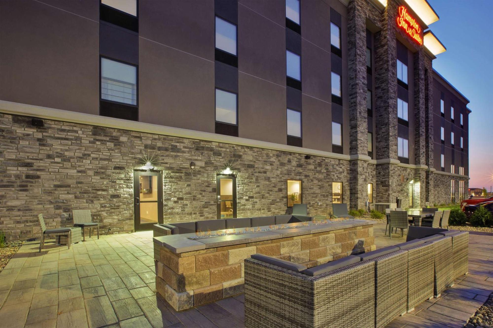 Hampton Inn & Suites By Hilton, Southwest Sioux Falls Eksteriør bilde